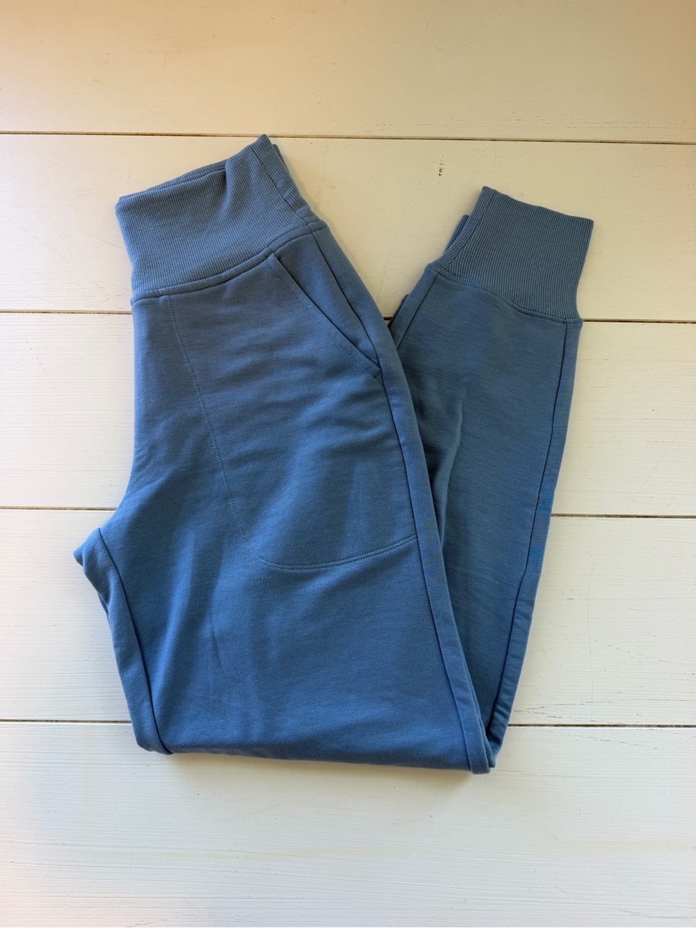 Athleta Luxe Coaster Joggers